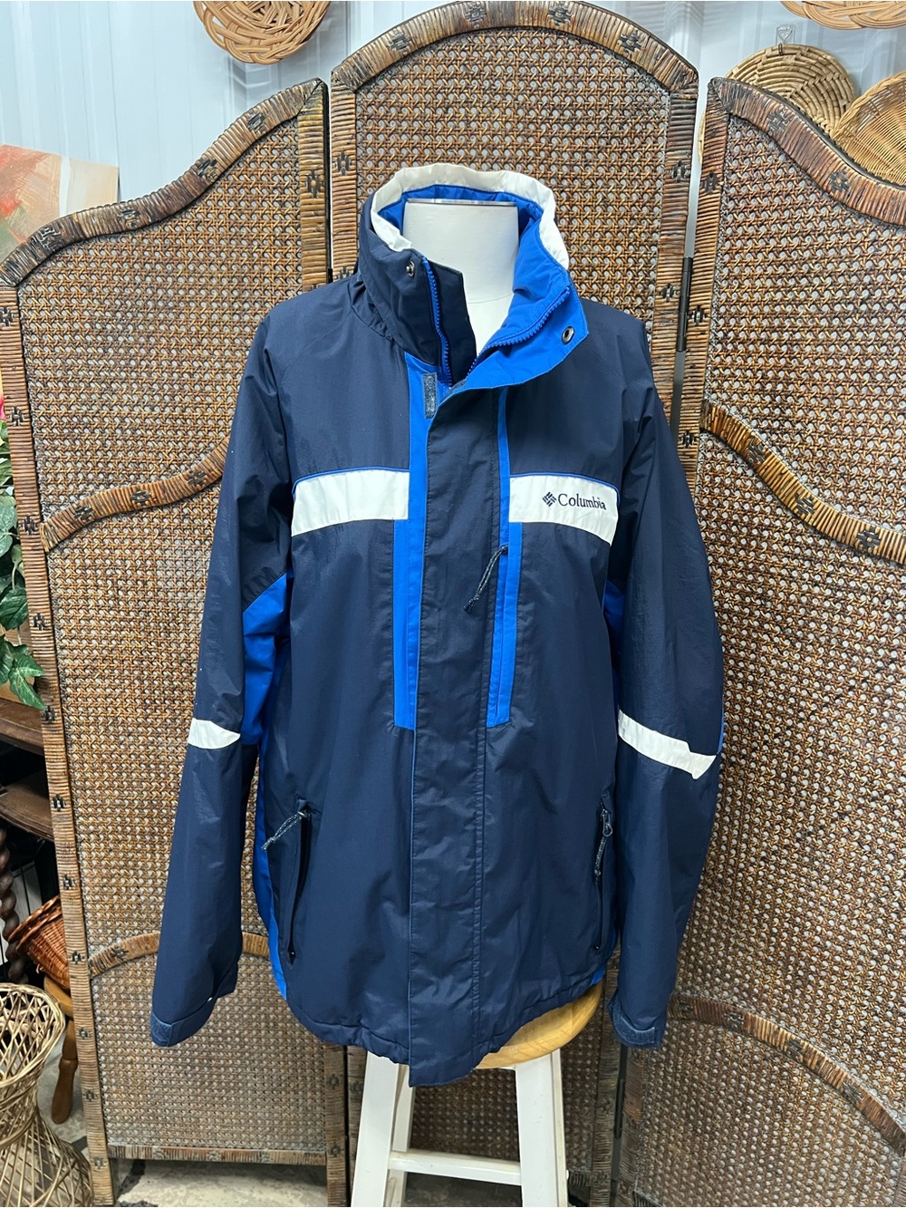 Vintage Columbia men’s ski snow coat jacket blue white large insulated